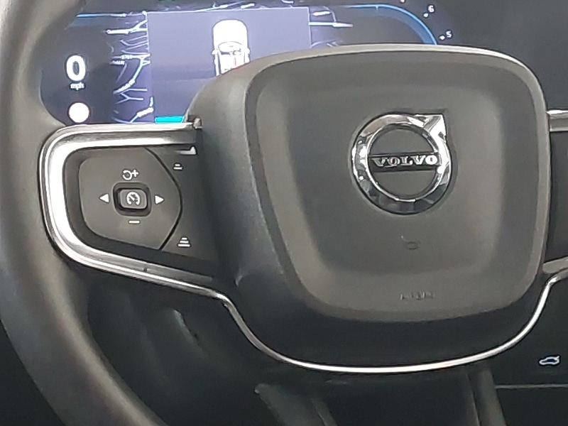 Used Volvo XC40 2024 for sale - 76108257: Photo 10