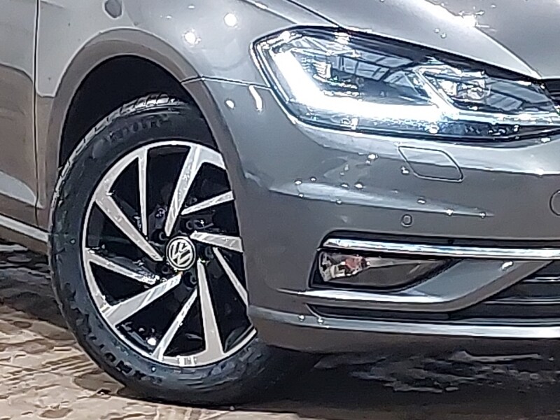 Used Volkswagen Golf 2020 for sale - 77644623: Photo 9