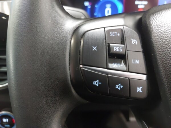 Used Ford Kuga 2022 for sale - 76120902: Photo 19