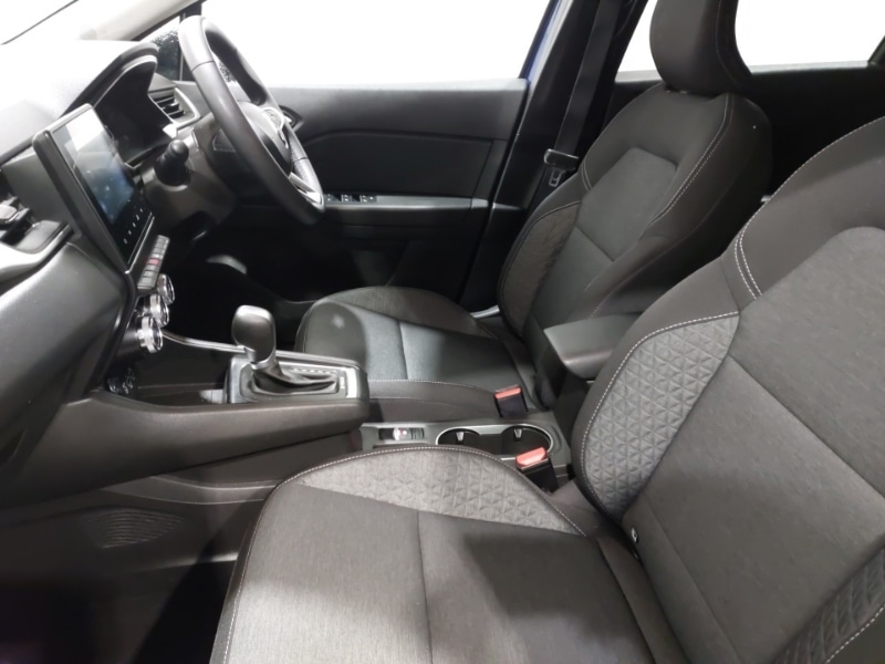 Used Renault Captur 2023 for sale - 77518431: Photo 5