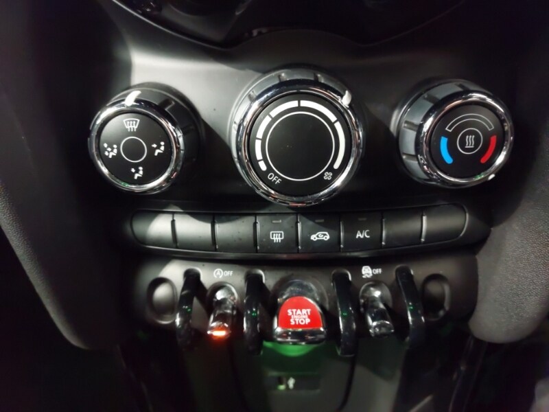 Used MINI Hatch 2019 for sale - 77889467: Photo 18