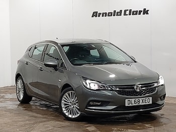 2019 - 1.6T 16V 200 Elite Nav 5dr