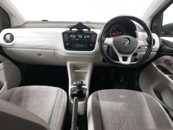 Used Volkswagen up! 2018 for sale - 78546398: Photo
