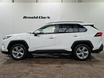 Used Toyota RAV4 2021 for sale - 79411520: Photo