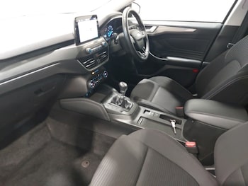 Used Ford Focus 2019 for sale - 78698115: Photo
