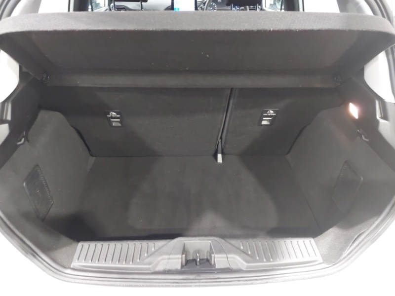Used Ford Fiesta 2020 for sale - 77623920: Photo 8