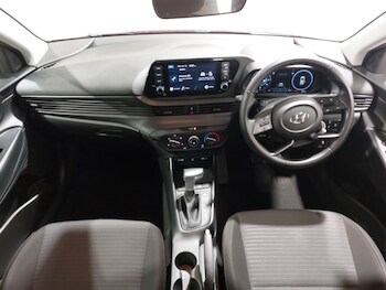 Used Hyundai i20 2022 for sale - 76779902: Photo