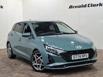 Used Hyundai i20 2024 for sale - 79638842: Photo