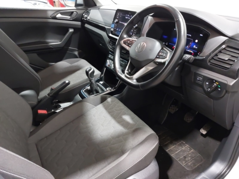 Used Volkswagen T-Cross 2024 for sale - 76970548: Photo 15