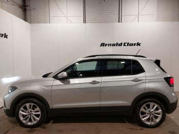 Used Volkswagen T-Cross 2024 for sale - 76970548: Photo