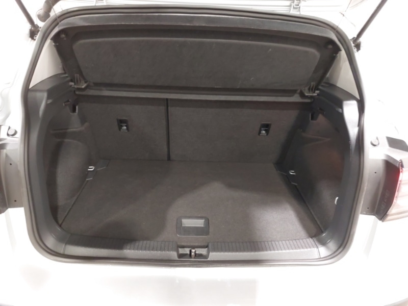 Used Volkswagen T-Cross 2024 for sale - 76970548: Photo 8