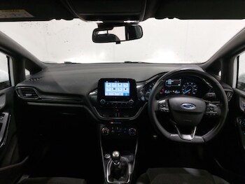 Used Ford Fiesta 2018 for sale - 77606085: Photo