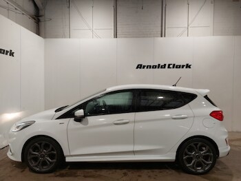 Used Ford Fiesta 2018 for sale - 77606085: Photo