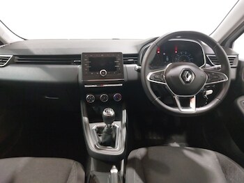 Used Renault Clio 2020 for sale - 78747596: Photo