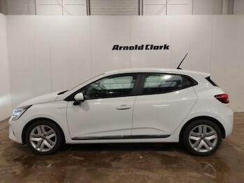 Used Renault Clio 2020 for sale - 78747596: Photo