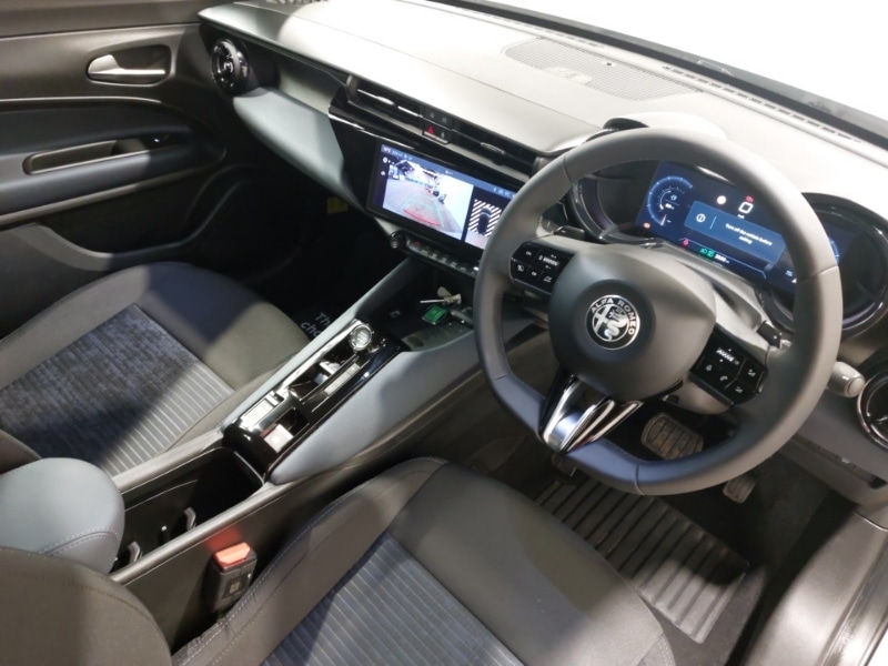 Used Alfa Romeo Junior 2025 for sale - 78164009: Photo 18