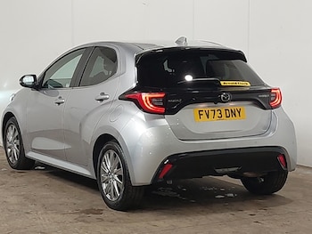 Used Mazda Mazda2 HYBRID 2023 for sale - 76483918: Photo