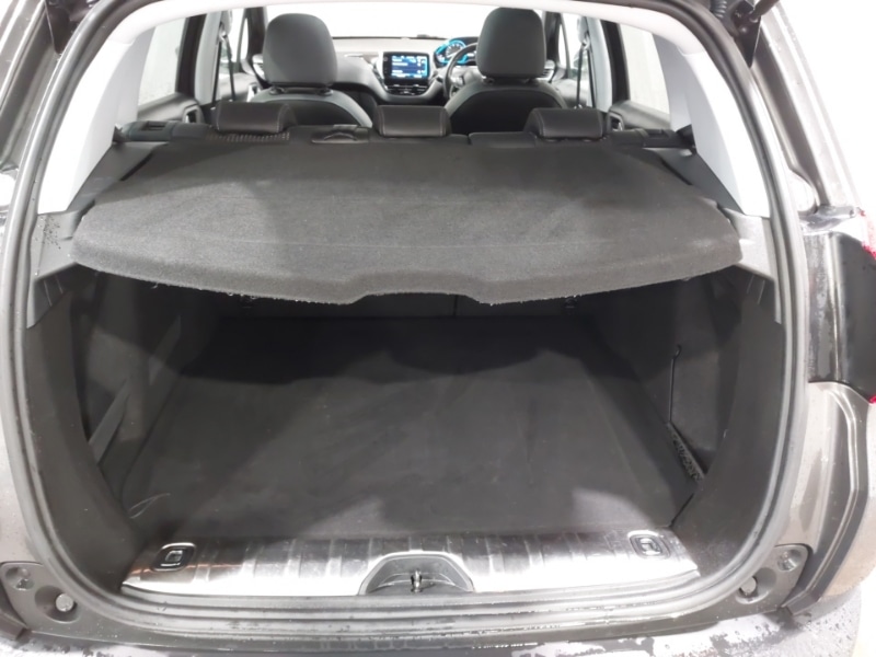 Used Peugeot 2008 2019 for sale - 78133086: Photo 8