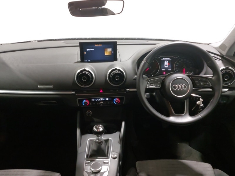 Used Audi A3 2016 for sale - 76749114: Photo 2