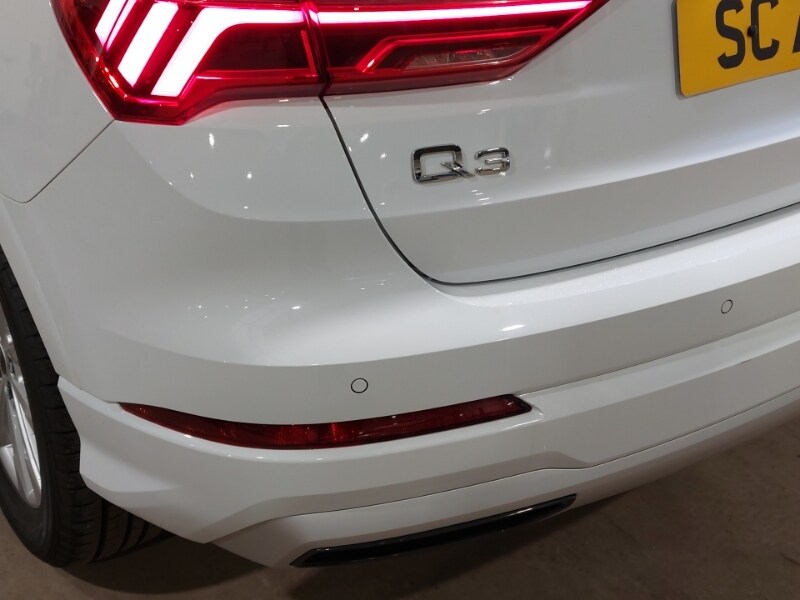 Used Audi Q3 2021 for sale - 77419370: Photo 15