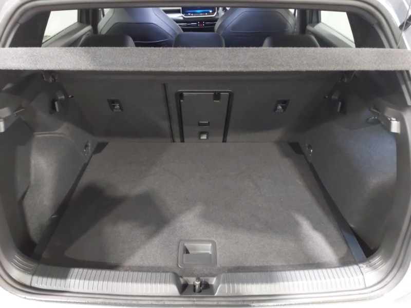 Used Volkswagen Golf 2024 for sale - 76264935: Photo 8