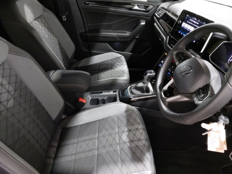 Used Volkswagen T-Roc 2025 for sale - 77142061: Photo 19