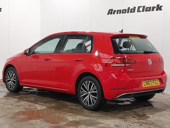 Used Volkswagen Golf 2017 for sale - 78747582: Photo