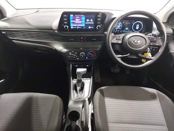 Used Hyundai i20 2022 for sale - 77024460: Photo