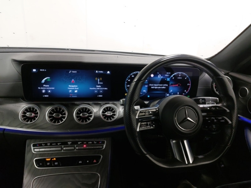 Used Mercedes-Benz E Class 2021 for sale - 77980938: Photo 2