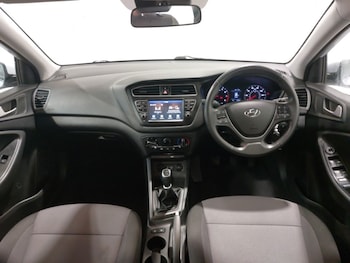 Used Hyundai i20 2020 for sale - 78972793: Photo