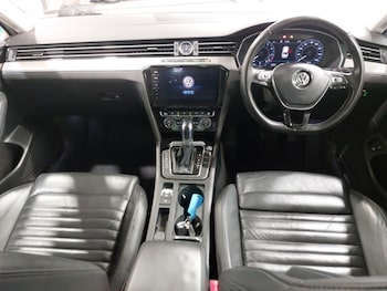 Used Volkswagen Passat 2018 for sale - 78230364: Photo