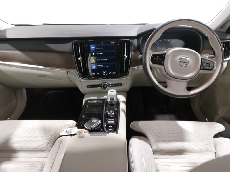 Used Volvo S90 2021 for sale - 77299896: Photo 2