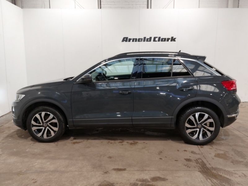 Used Volkswagen T-Roc 2022 for sale - 77761485: Photo 4