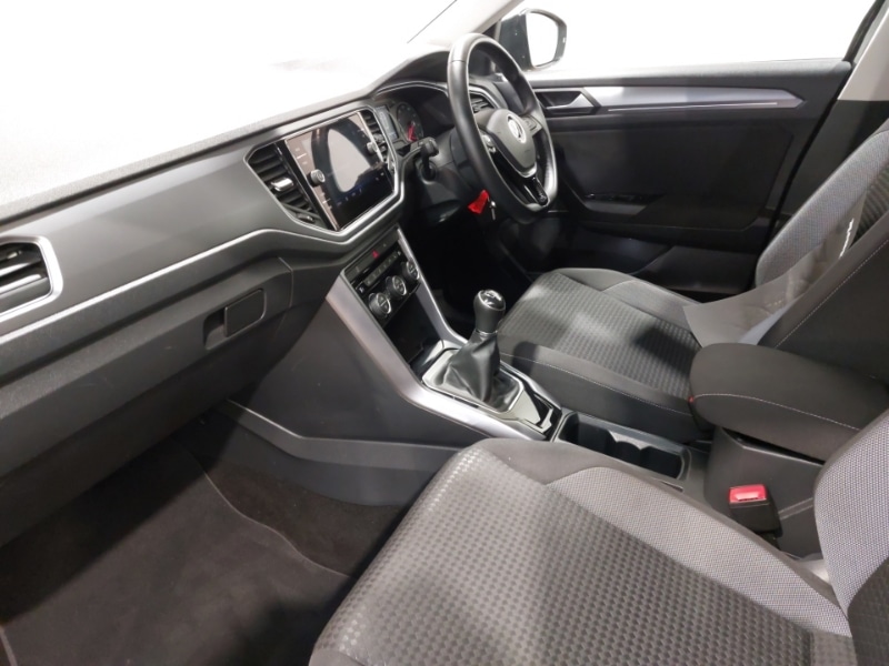 Used Volkswagen T-Roc 2022 for sale - 77761485: Photo 5