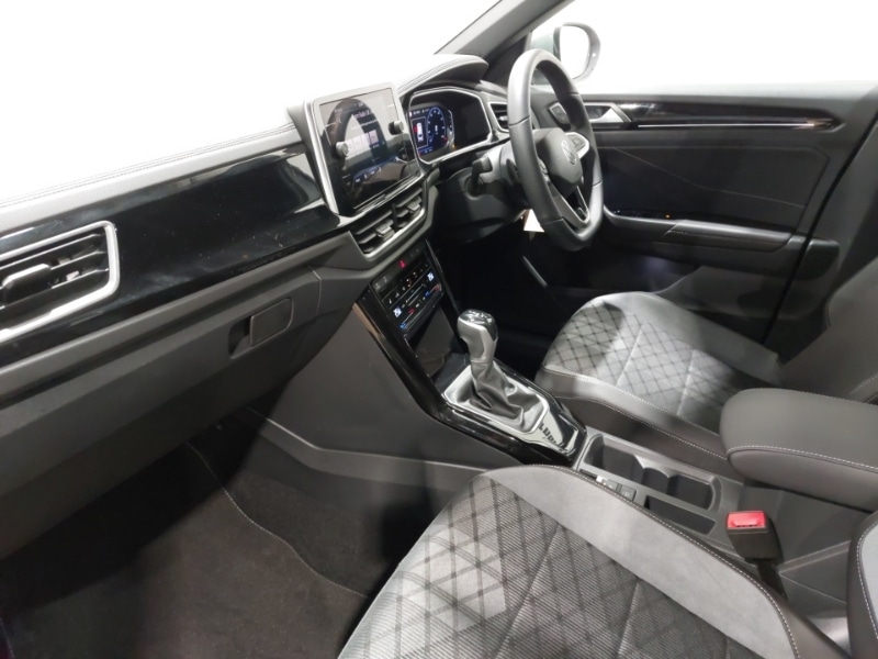 Used Volkswagen T-Roc 2025 for sale - 77272877: Photo 5