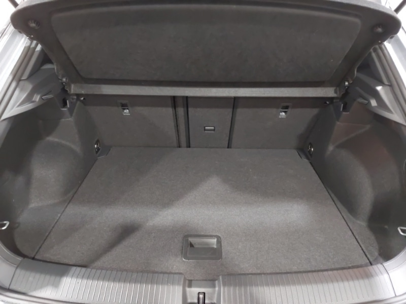 Used Volkswagen T-Roc 2025 for sale - 77272877: Photo 8