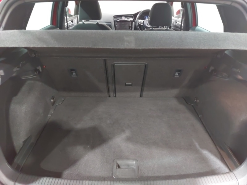 Used Volkswagen Golf 2019 for sale - 76987420: Photo 8