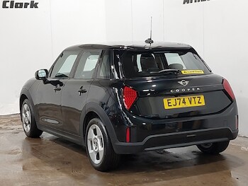 Used MINI Cooper 2024 for sale - 78219800: Photo