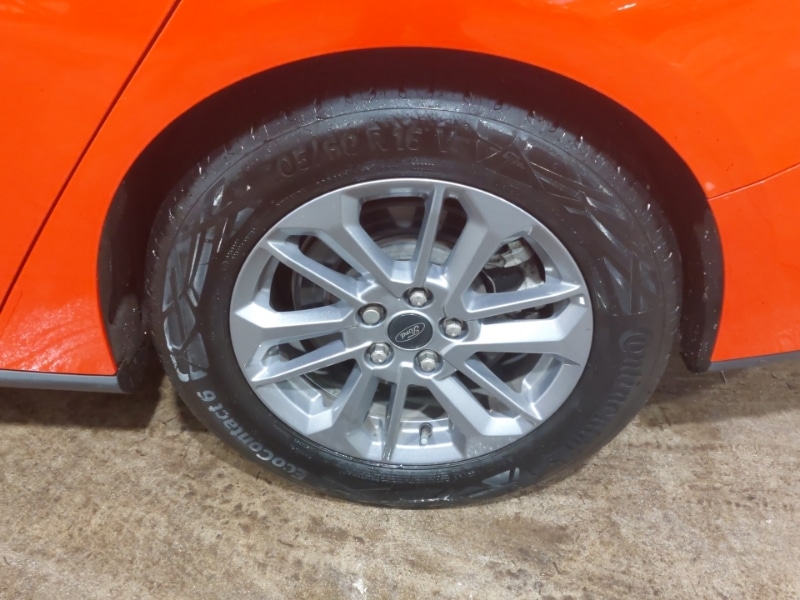 Used Ford Focus 2022 for sale - 76795651: Photo 12