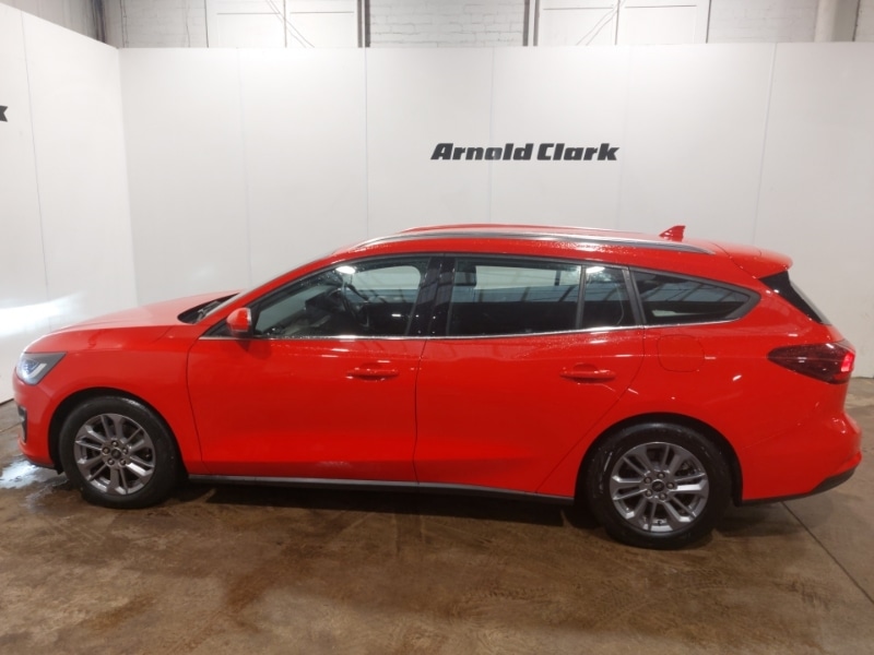 Used Ford Focus 2022 for sale - 76795651: Photo 4