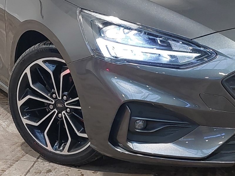 Used Ford Focus 2020 for sale - 76639533: Photo 9