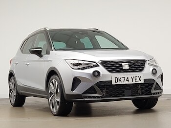 Used SEAT Arona 2024 for sale - 76911895: Photo