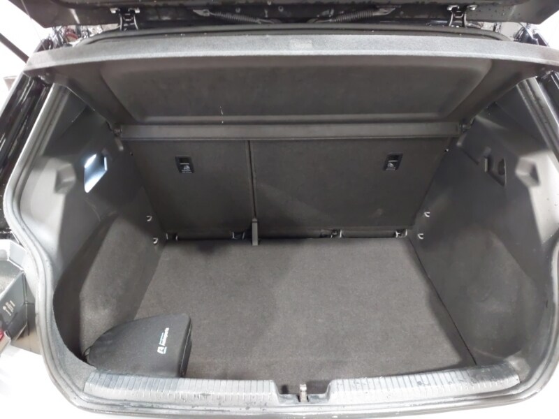 Used Volkswagen ID.3 2023 for sale - 77815633: Photo 8