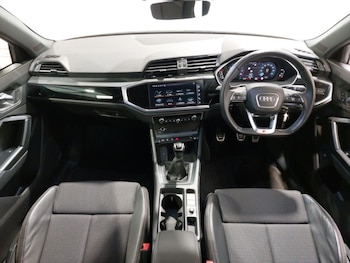 Used Audi Q3 2021 for sale - 77448714: Photo