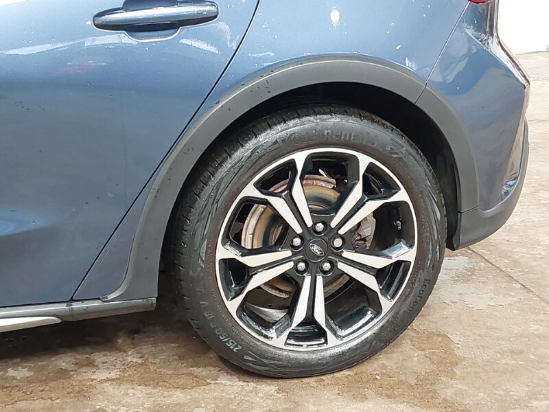 Used Ford Focus 2021 for sale - 78065803: Photo 14