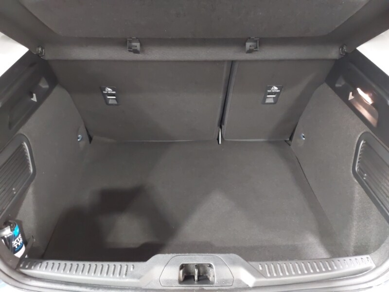 Used Ford Focus 2021 for sale - 78065803: Photo 8