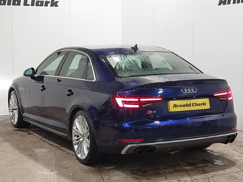 Used Audi A4 2017 for sale - 76707821: Photo 3