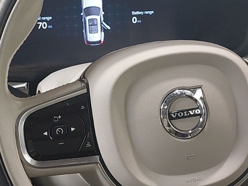 Used Volvo XC60 2023 for sale - 76083290: Photo 10