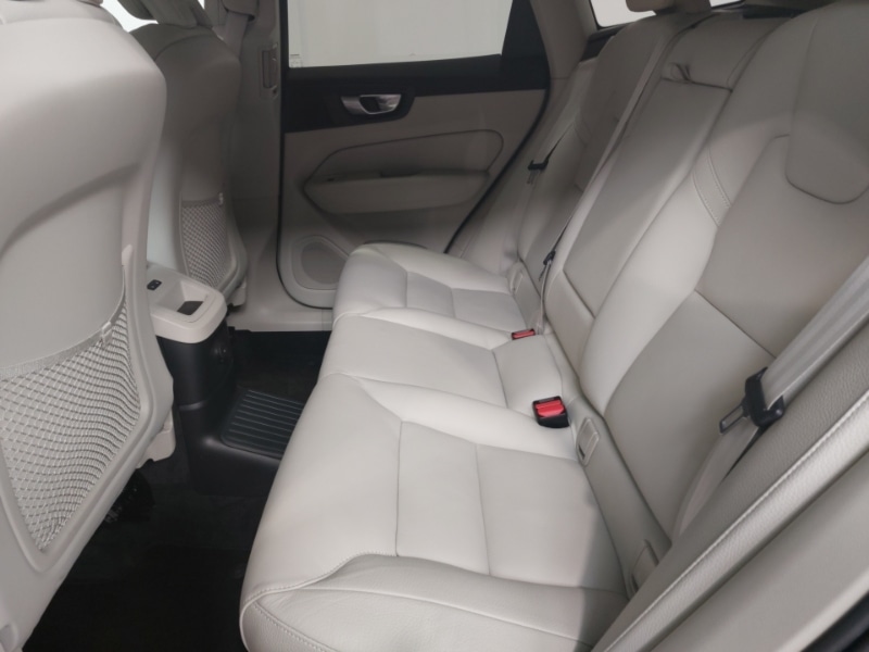 Used Volvo XC60 2023 for sale - 76083290: Photo 6