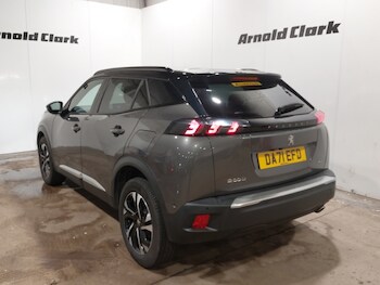 Used Peugeot 2008 2021 for sale - 77265066: Photo